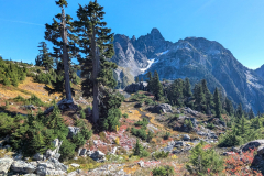 Honourable Mention, 2025 Van Isle - Eva Gnech: Mt Septimus in fall colours