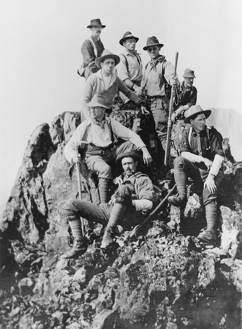 Climbers pose together on Elkhorn Summit 1912