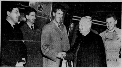 L to R, Stuart Keate, Times publisher; George Lowe, Sir Edmund Hillary, Mayor Claude Harrison and Charles Evans.