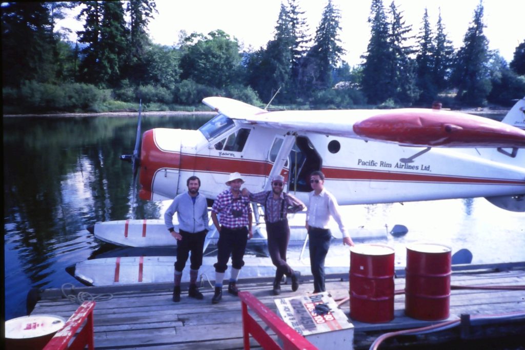 Brian Money, Albert Hestler, Gary Allen and Chris Schreiber about to fly into Della Lake from Tofino 1987 – Chris Schreiber photo.