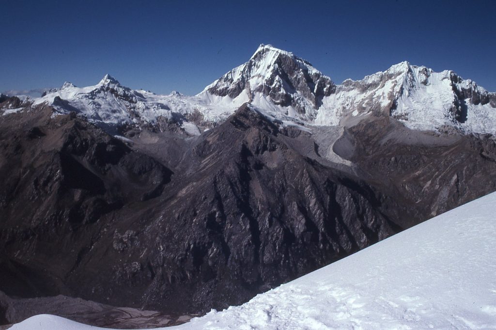 Nevado Ishinca (left) and Ranrapalca from Nevado Uros 1988 – Lindsay Elms photo.