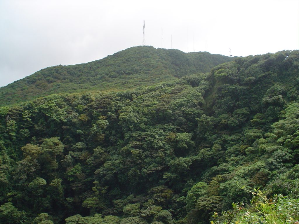 The summit of Mombacho in Nicaragua 1999 – Lindsay Elms photo.