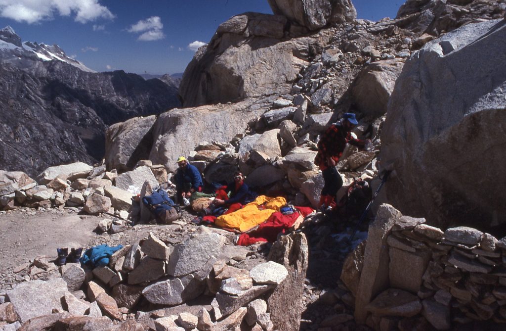 Bivvy high on Nevado Uros during acclimatisation 1988 – Lindsay Elms photo.