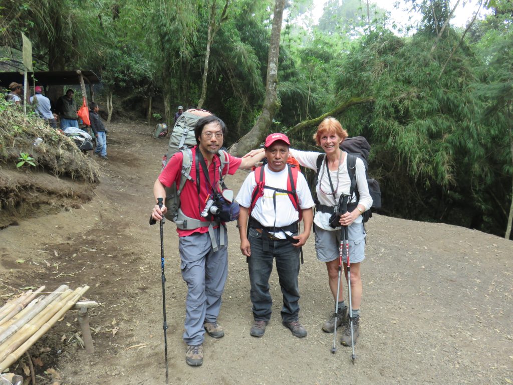 Ken Wong, Liz Williams and their guide on Acatenango 2017 – Liz Wiliams photo.