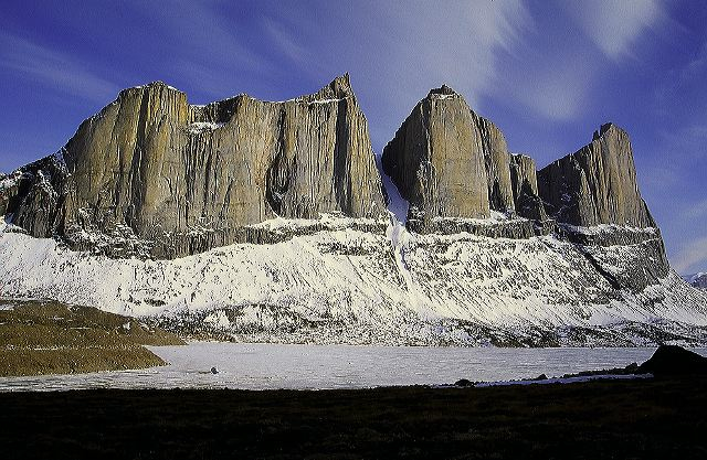 The Sail Peaks, with Great Sail Peak on the right. Stewart Valley, off Walker Arm. East Baffin Island 1994 – Sandy Briggs photo.