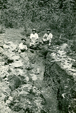 The Strata Mountain mine 1947 – Betty Fisher photo.