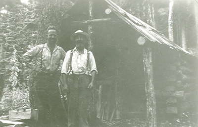 Sid Williams and Jimmy Aston outside Sid’s Cabin 1947. Photo courtesy of Ruth Masters.