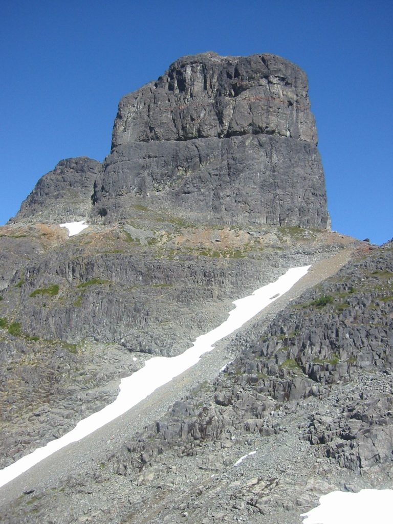 Warden Peak 2006 – Lindsay Elms photo